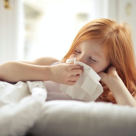 Jak nauczyć dziecko dmuchać nos?
